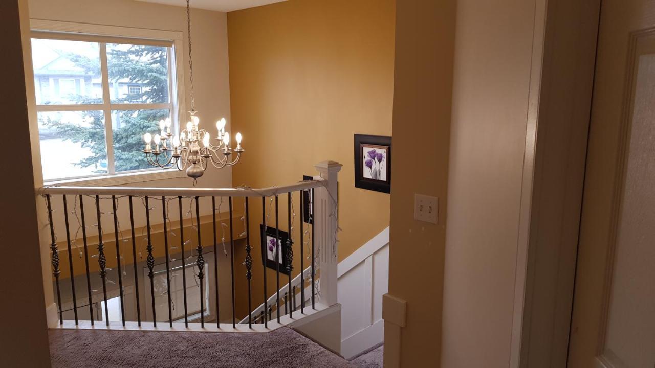 Tuscan Ridge Guesthouse Calgary West Dış mekan fotoğraf