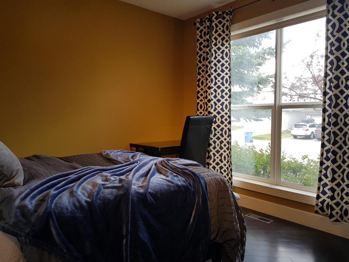 Tuscan Ridge Guesthouse Calgary West Dış mekan fotoğraf